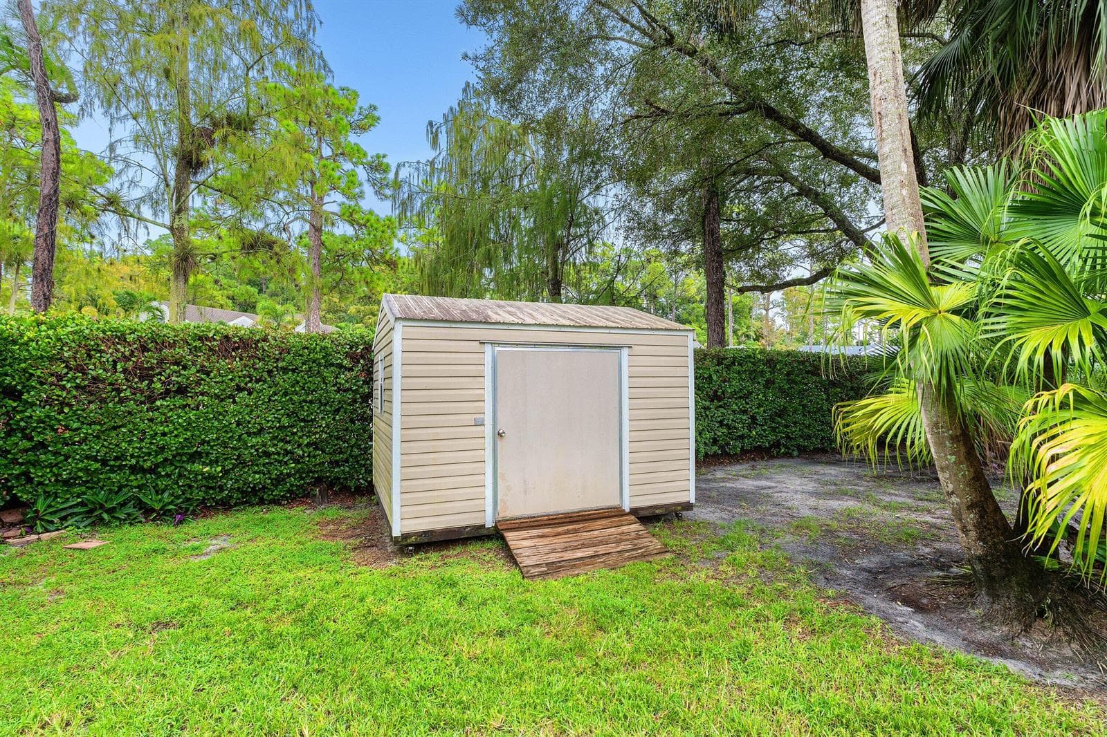 032-100SaintDavidsWay-Wellington-FL-3341