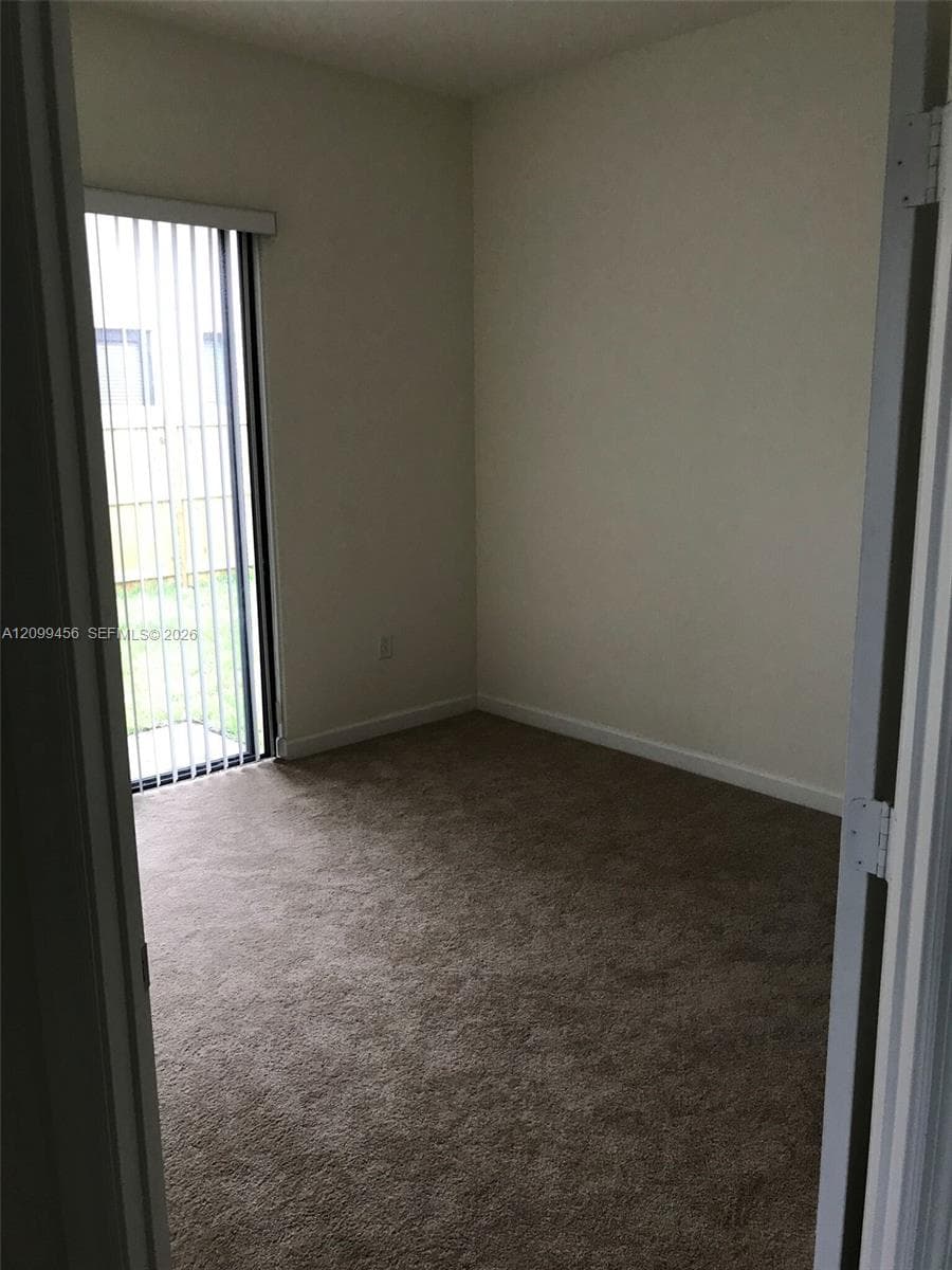 3452 SE 2nd Dr photo 23