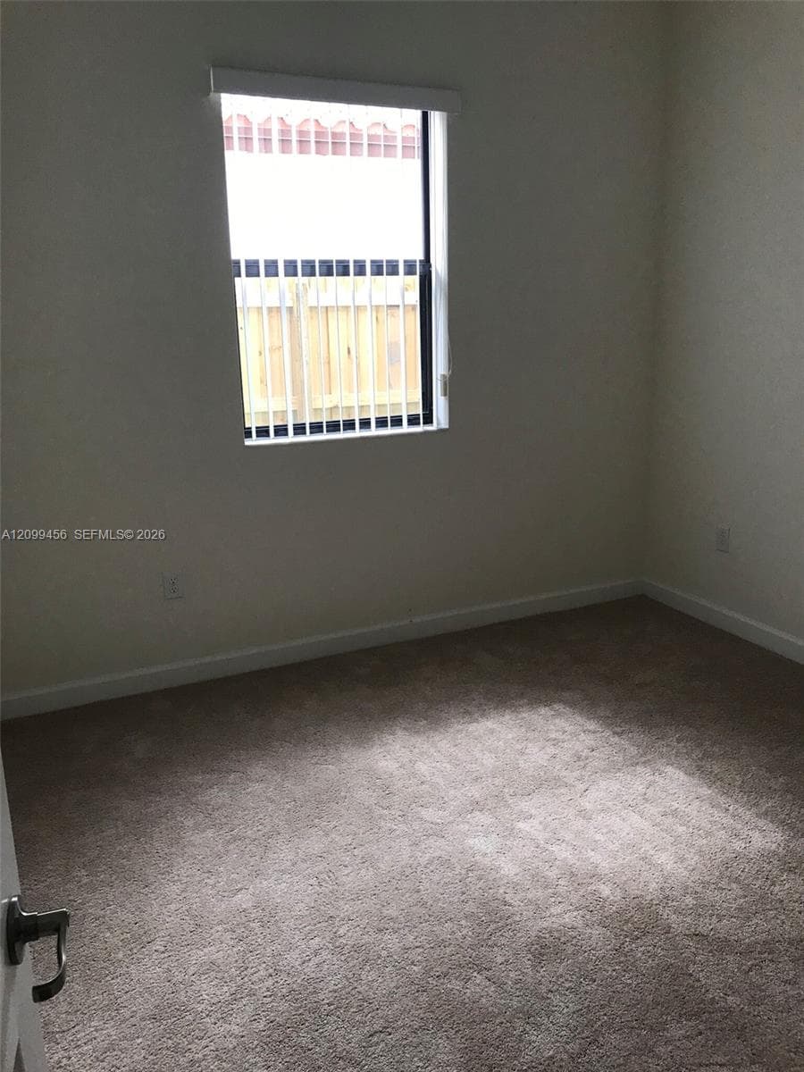 3452 SE 2nd Dr photo 17