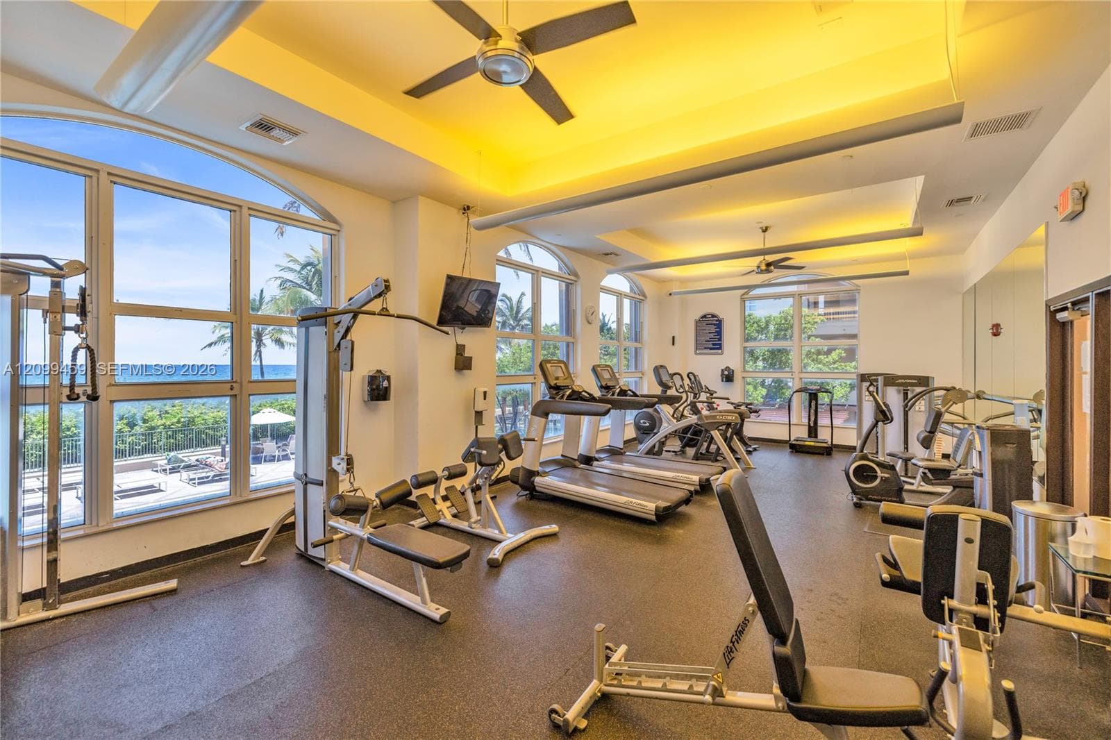 2080 OCEAN DRIVE CONDO · #1509 in Hallandale Beach - Photo 33