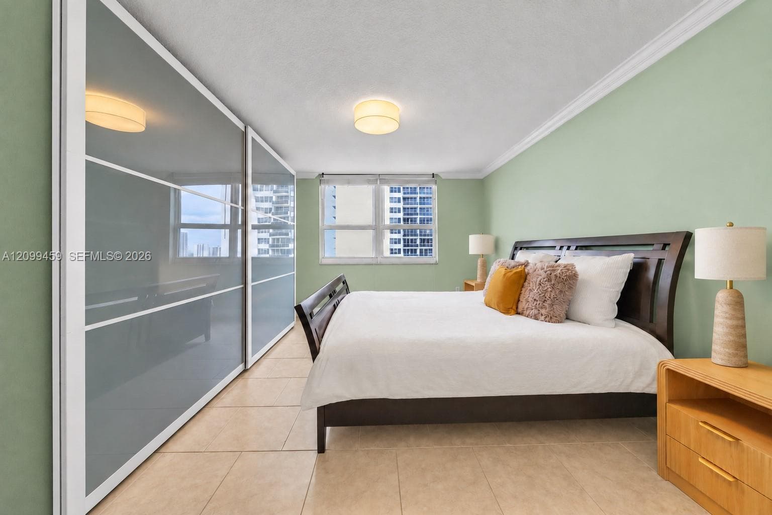 2080 OCEAN DRIVE CONDO · #1509 in Hallandale Beach - Photo 14
