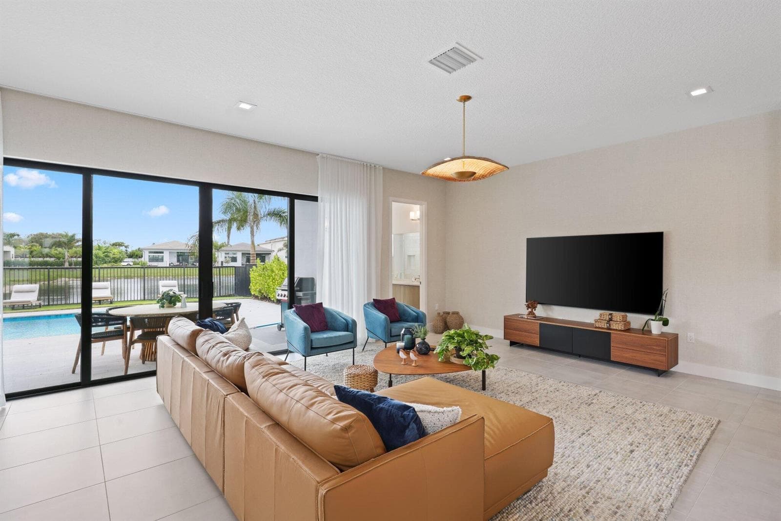 9682 Juniper Bay Ave - 23.jpg-SMALL