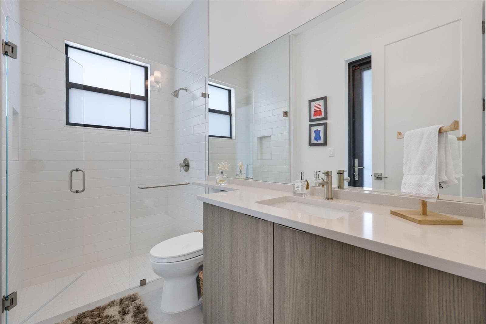 9682 Juniper Bay Ave - 56.jpg-SMALL