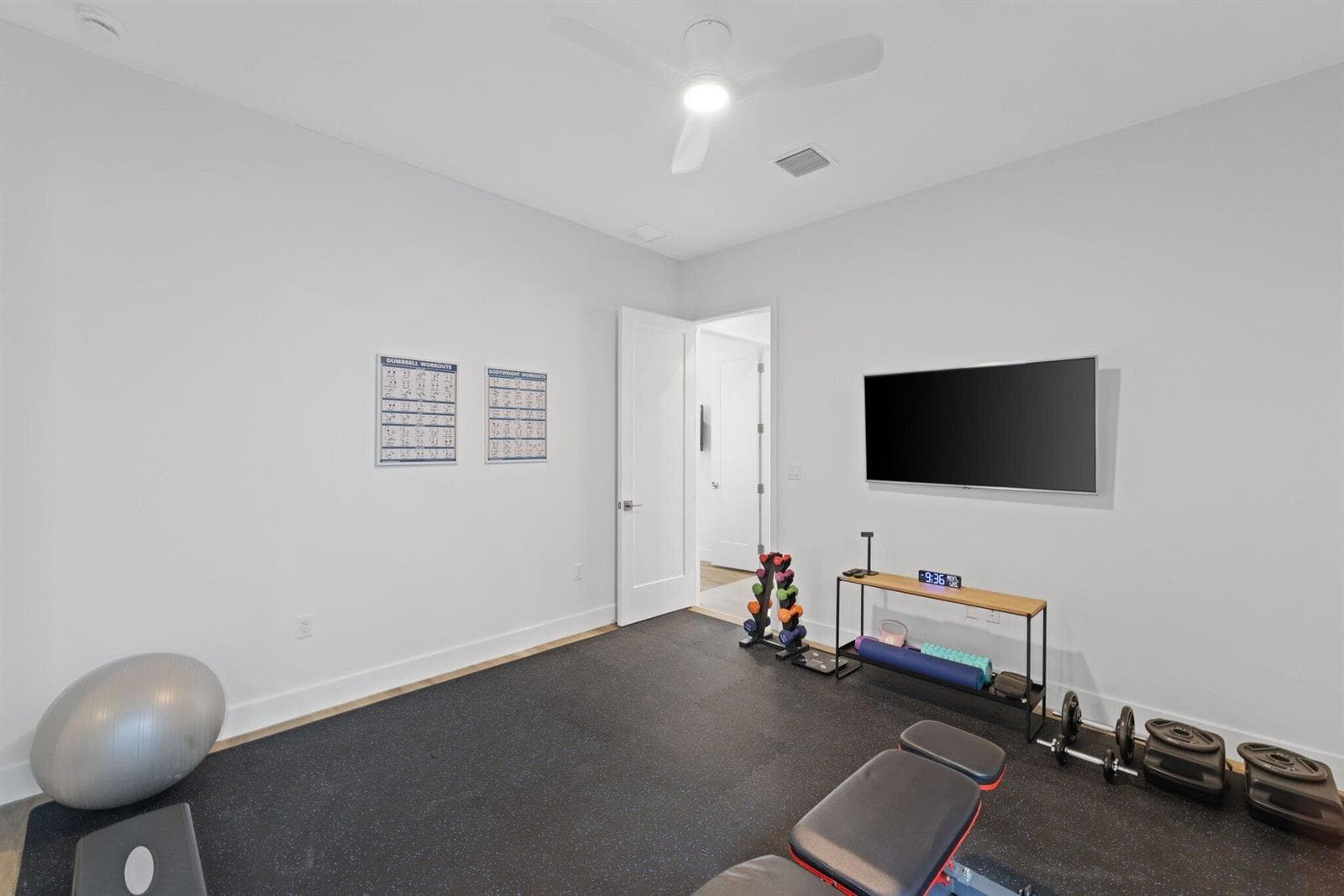 9682 Juniper Bay Ave - 52.jpg-SMALL