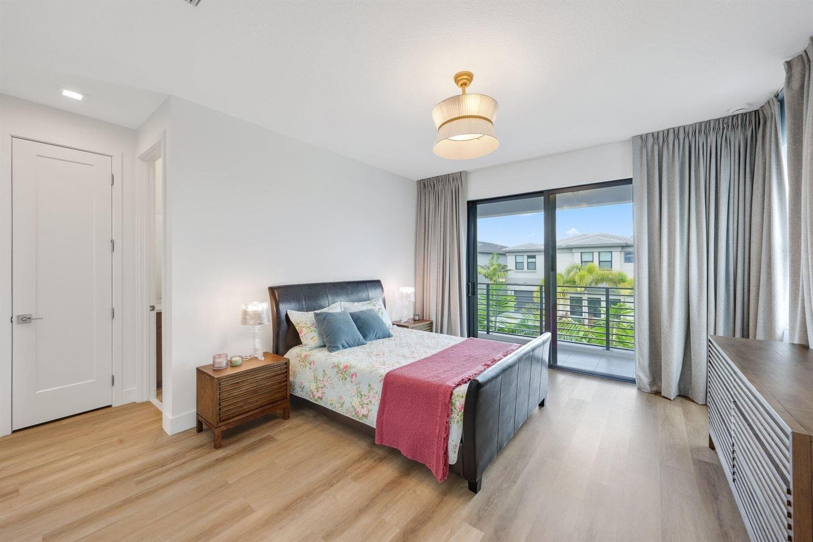 9682 Juniper Bay Ave - 86.jpg-SMALL