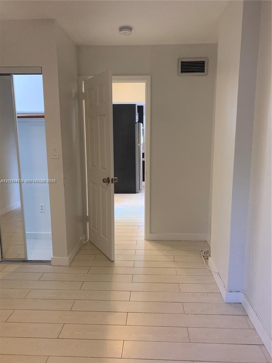 LENOX VIEW CONDOMINIUM · #204 in Miami Beach - Photo 5
