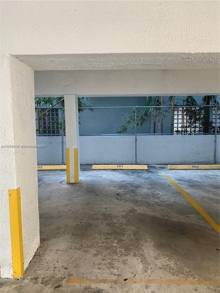 LENOX VIEW CONDOMINIUM · #204 in Miami Beach - Photo 20