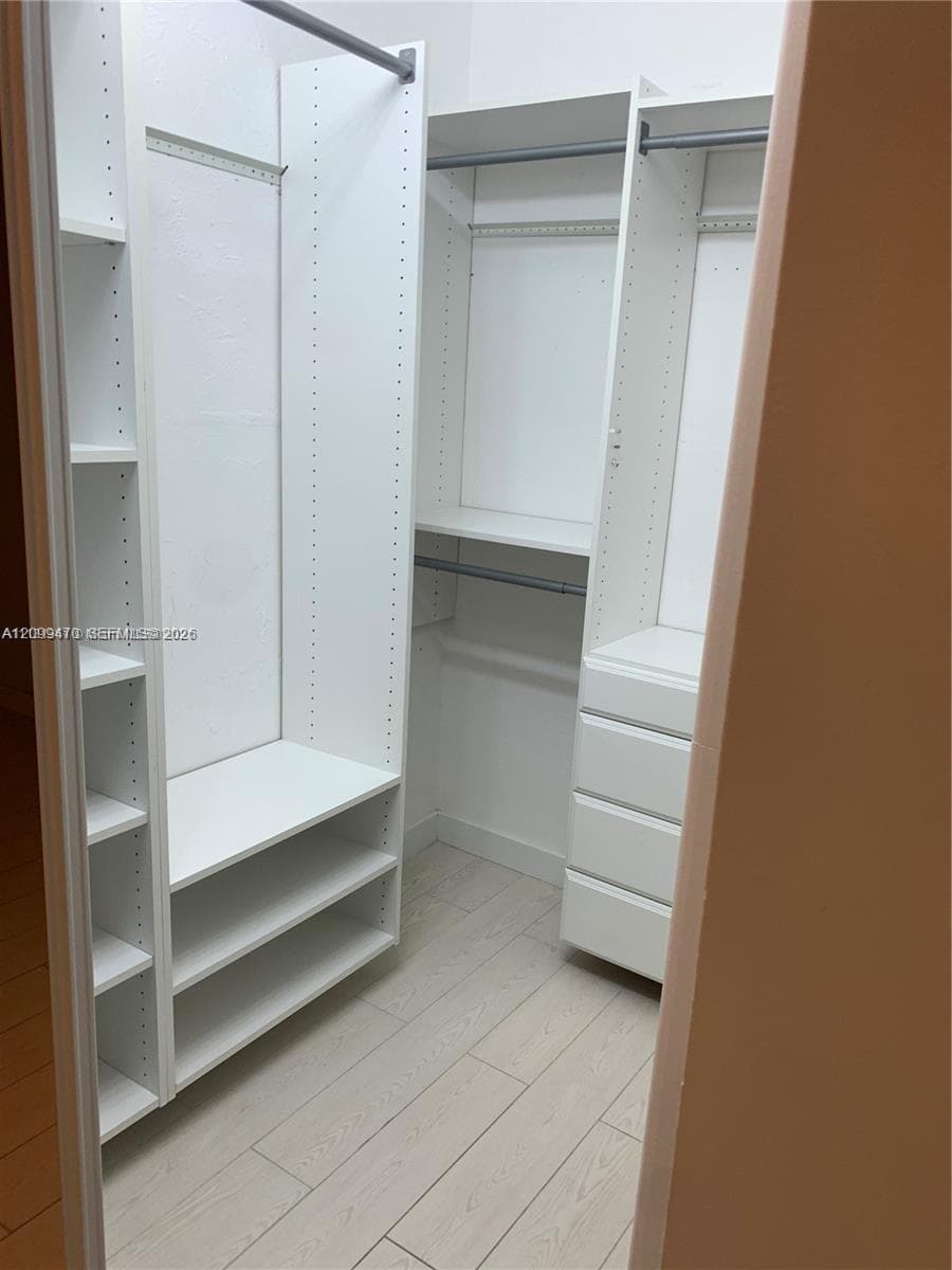 LENOX VIEW CONDOMINIUM · #204 in Miami Beach - Photo 11