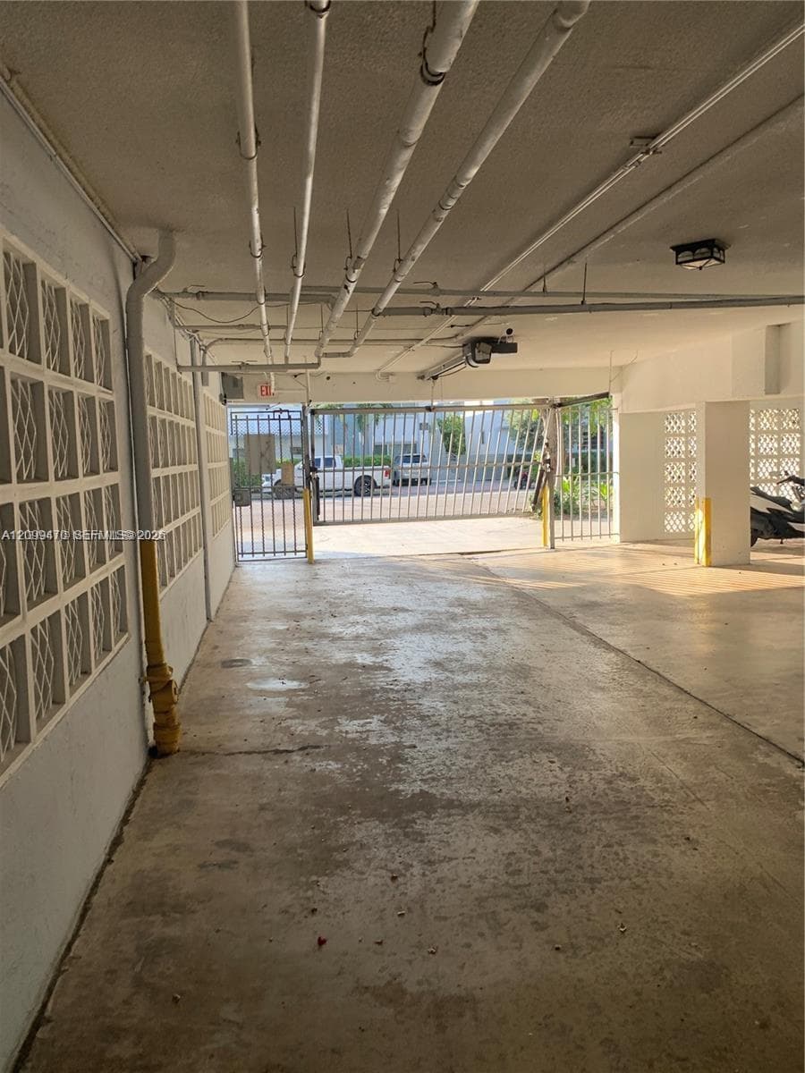 LENOX VIEW CONDOMINIUM · #204 in Miami Beach - Photo 21