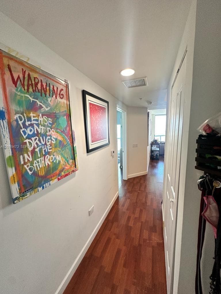 Platinum Condominium · #1704 in Miami - Photo 2