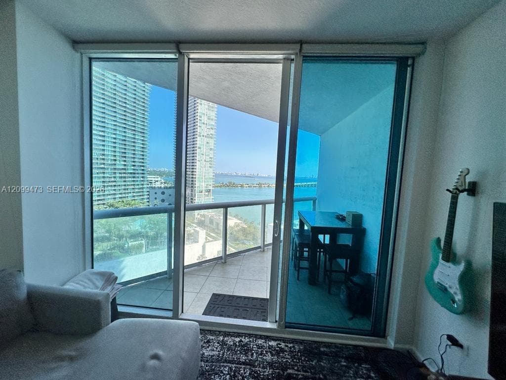 Platinum Condominium · #1704 in Miami - Photo 6
