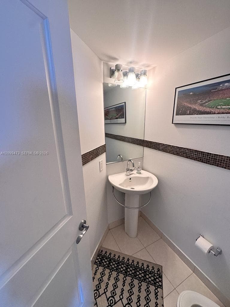 Platinum Condominium · #1704 in Miami - Photo 13
