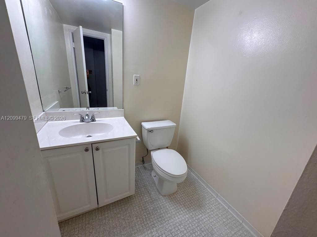 OCEANVIEW BUILDING B COND · #221 in Sunny Isles Beach - Photo 2