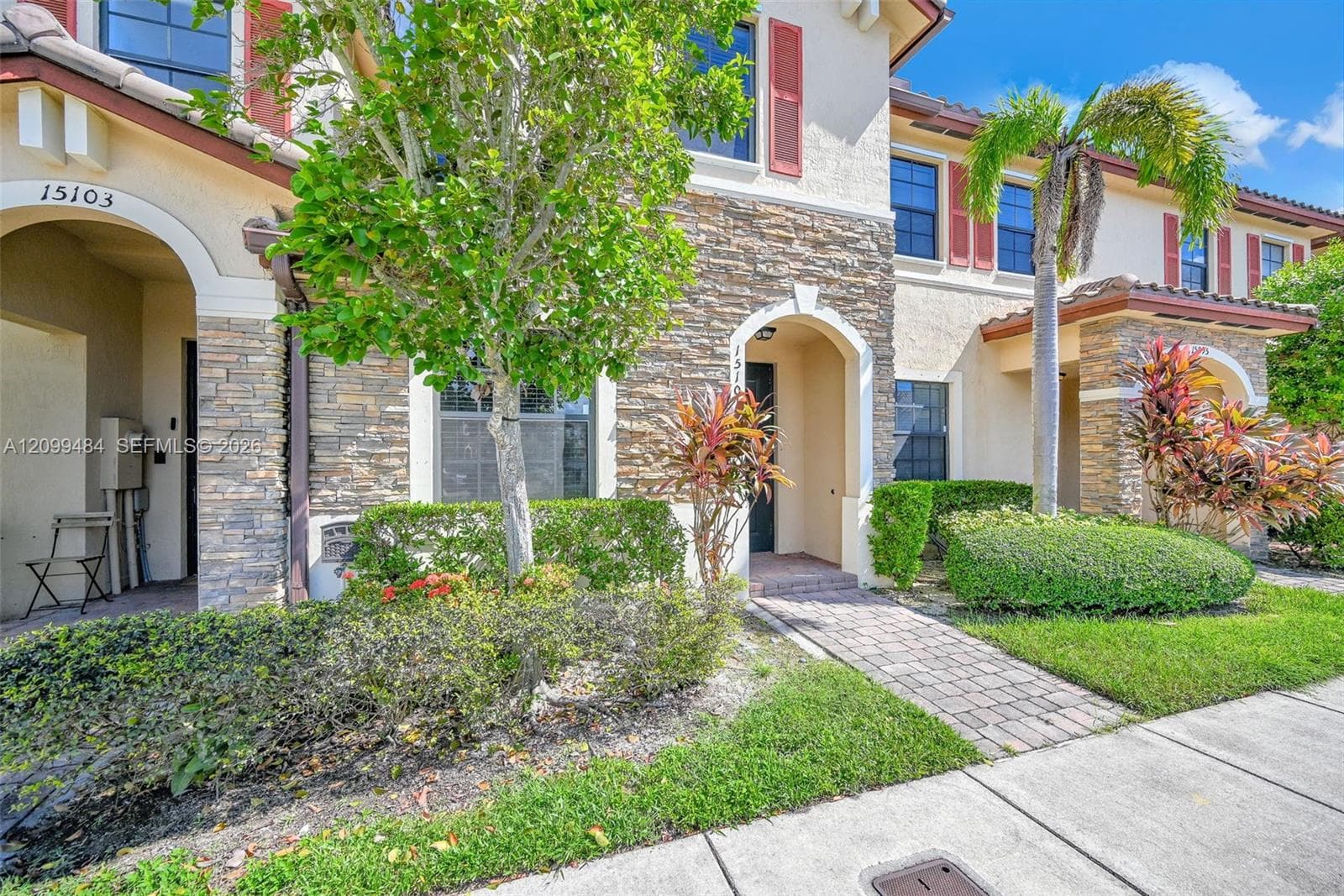 15101 SW 113 Ter #15101 photo 3