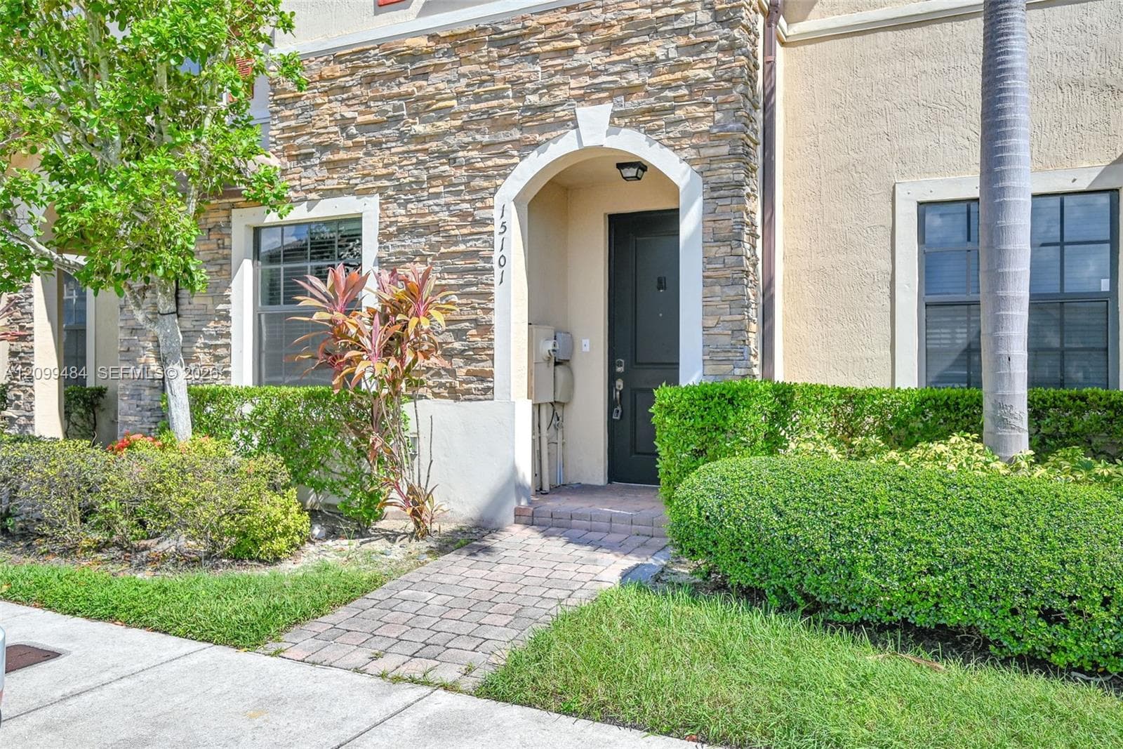 15101 SW 113 Ter #15101 photo 4