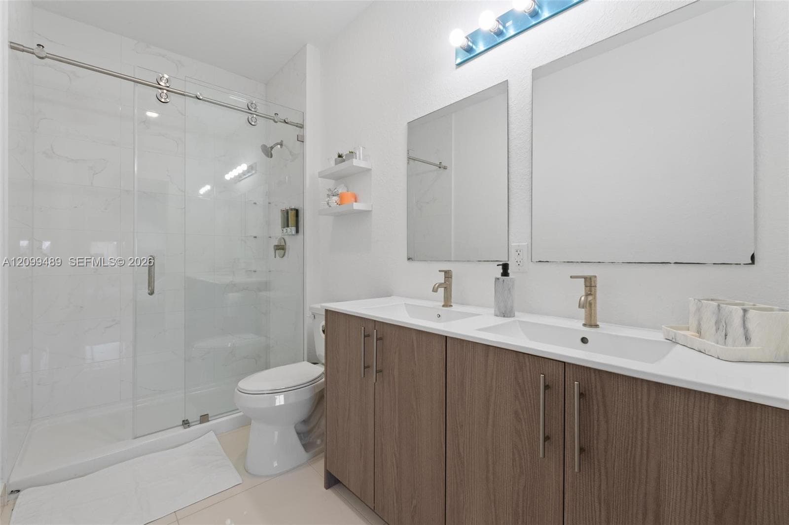 206 NW 11th Ct #206 photo 25