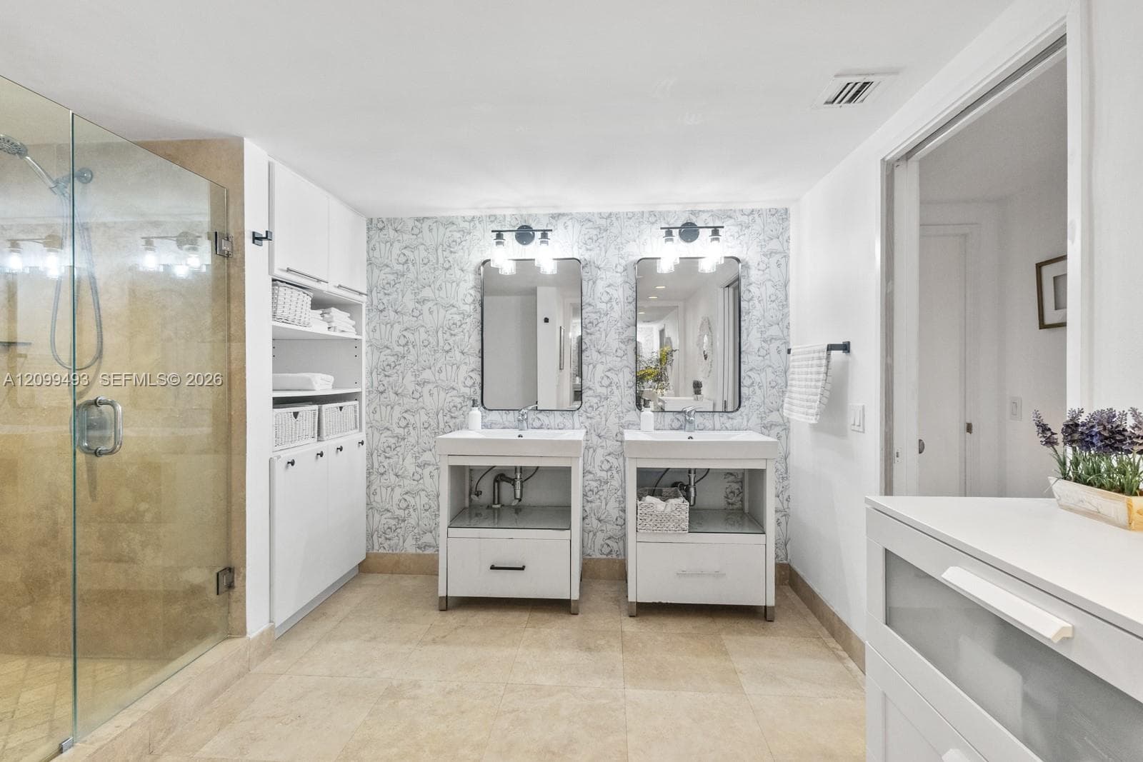 Botanica at Key Colony · #259 in Key Biscayne - Photo 18