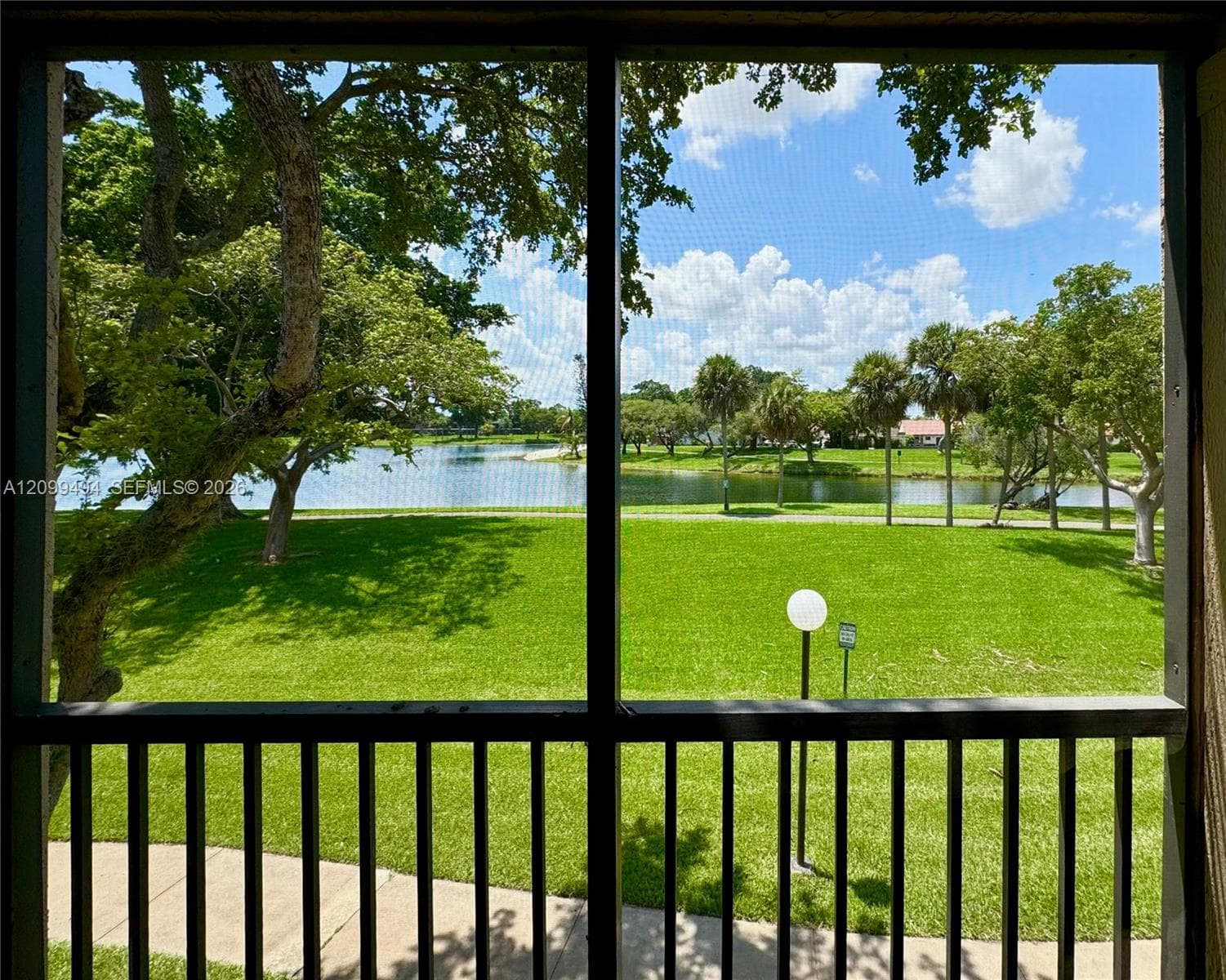 VISTA LAGO AT THE HAMMOCK · #1314 in Miami - Photo 42