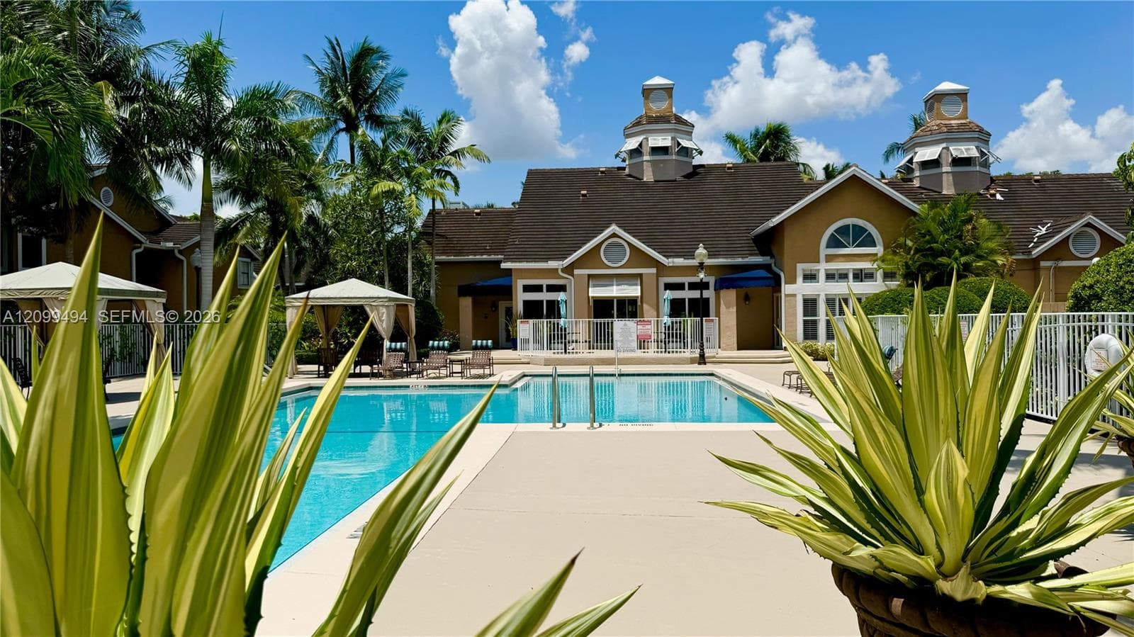 VISTA LAGO AT THE HAMMOCK · #1314 in Miami - Photo 38
