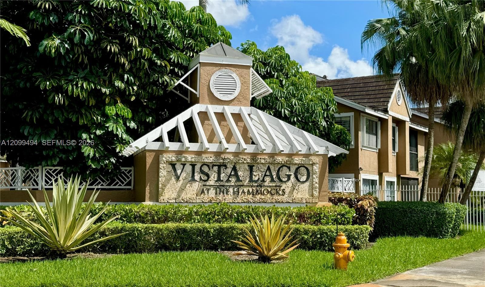 VISTA LAGO AT THE HAMMOCK · #1314 in Miami - Photo 37