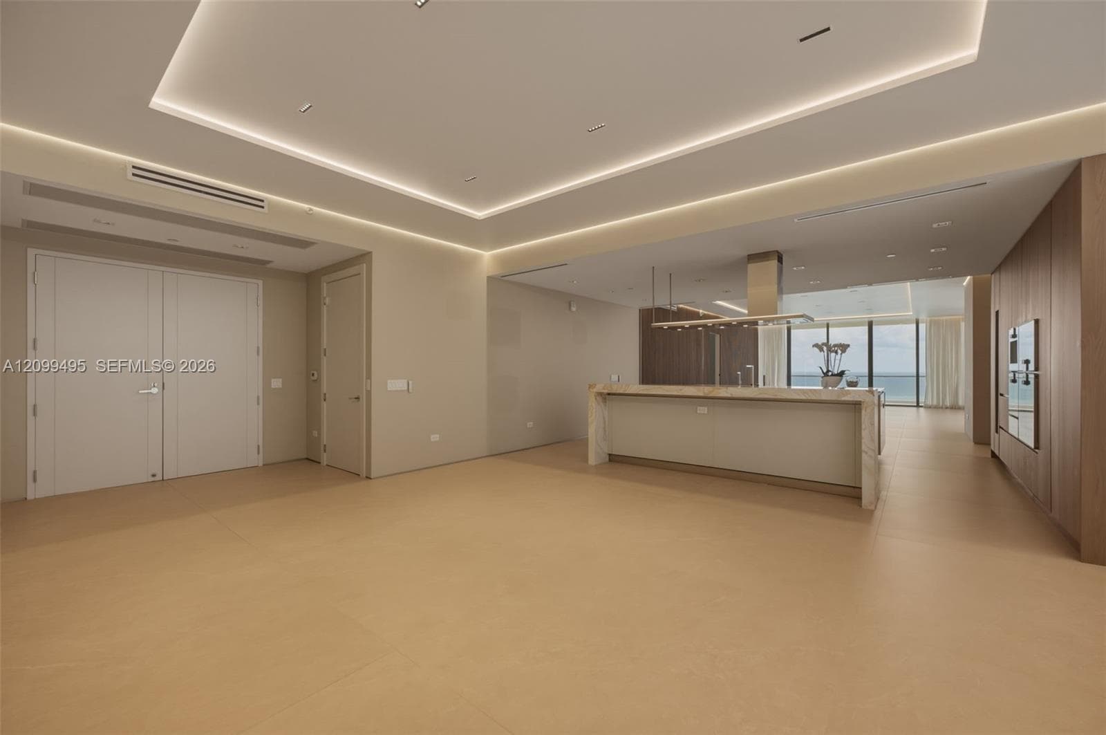 Turnberry Ocean Club · #1404 in Sunny Isles Beach - Photo 12