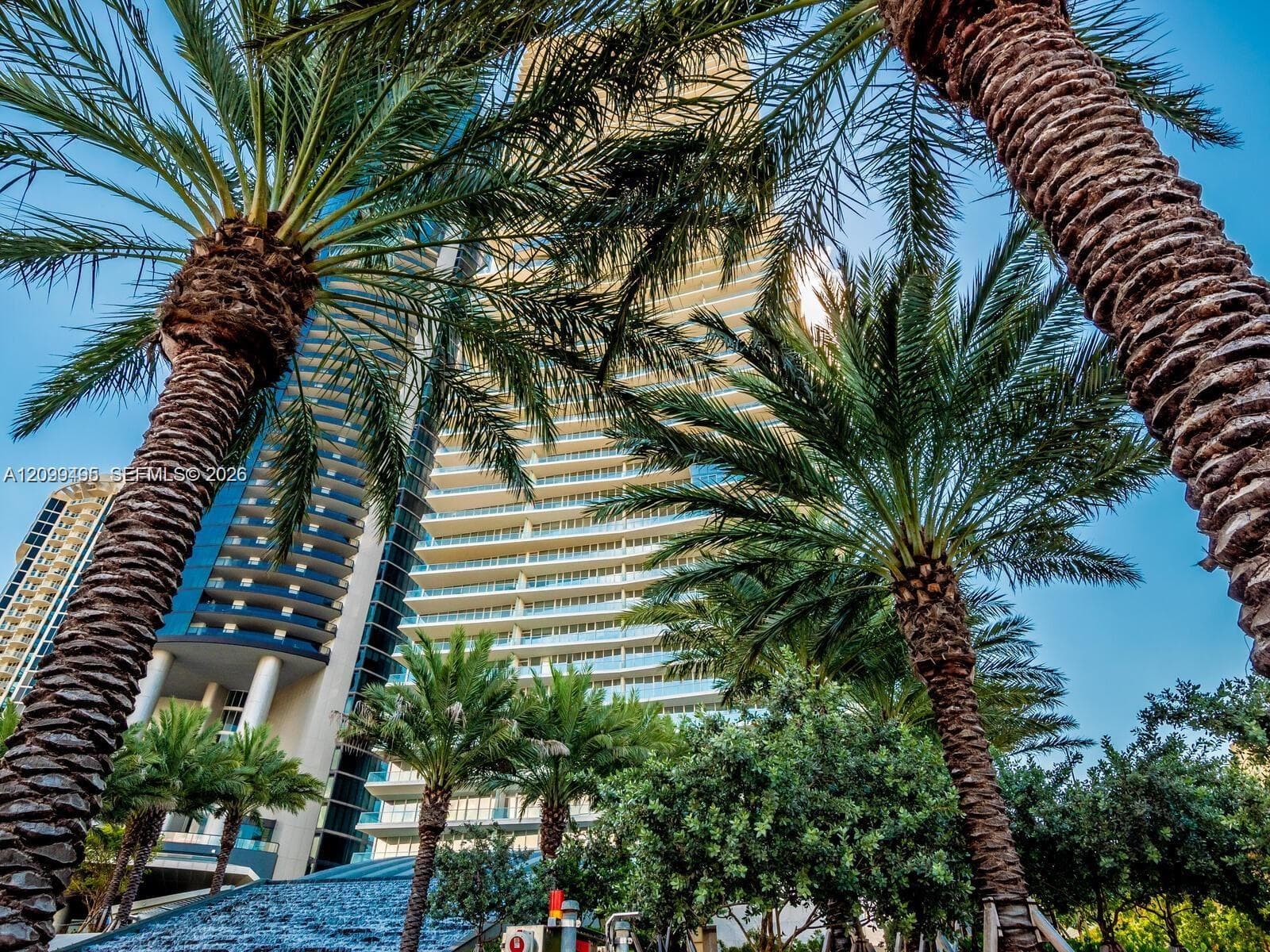 Turnberry Ocean Club · #1404 in Sunny Isles Beach - Photo 61
