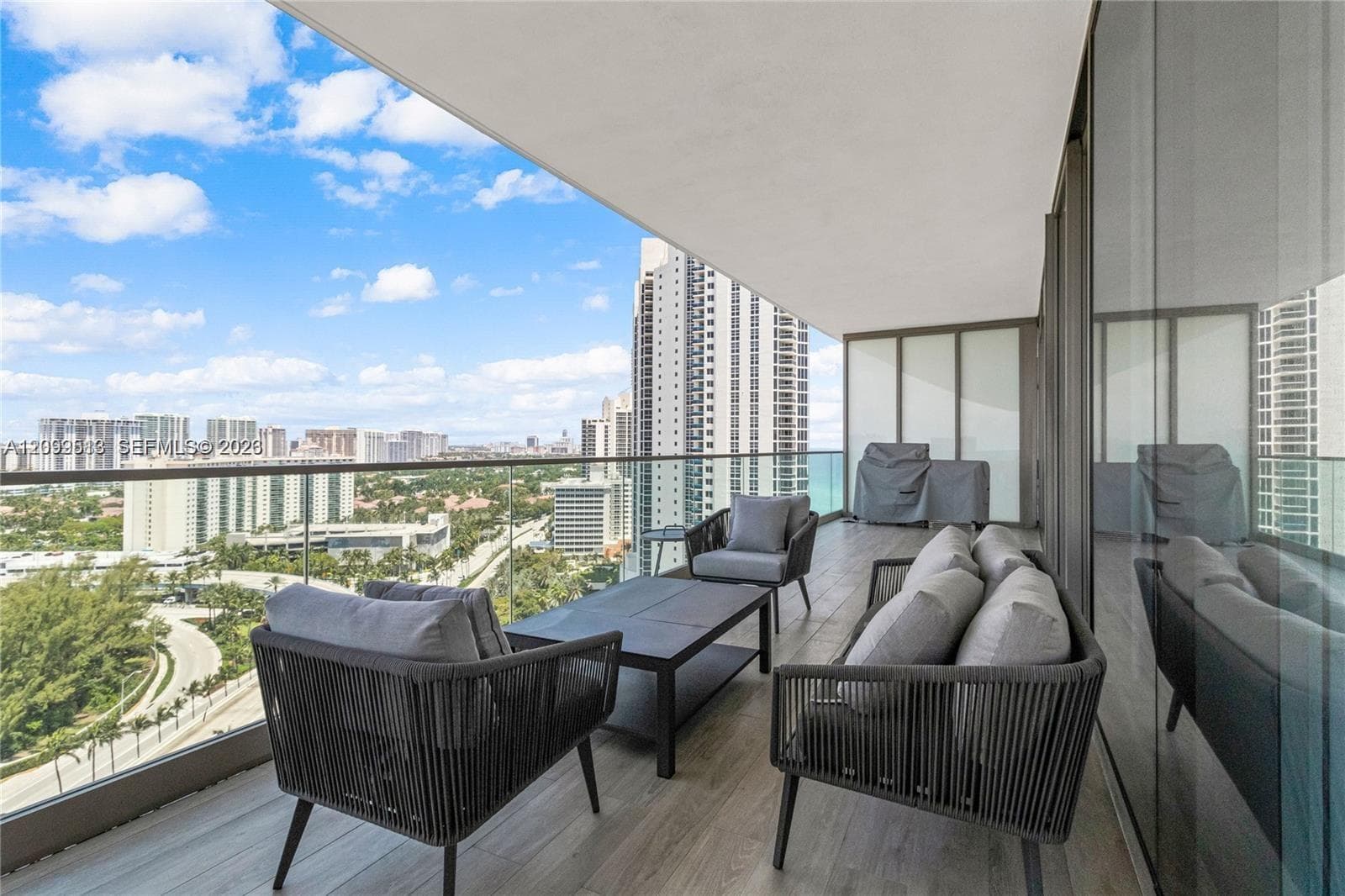 Residences by Armani Casa · #1605 in Sunny Isles Beach - Photo 6