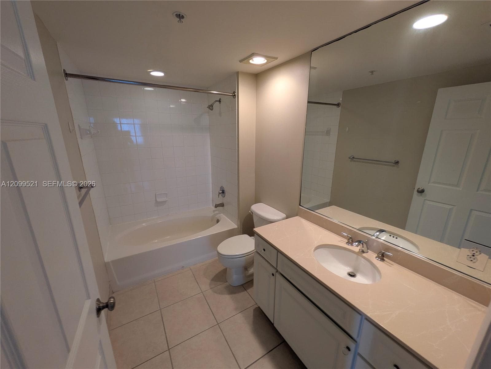2nd Bathroom