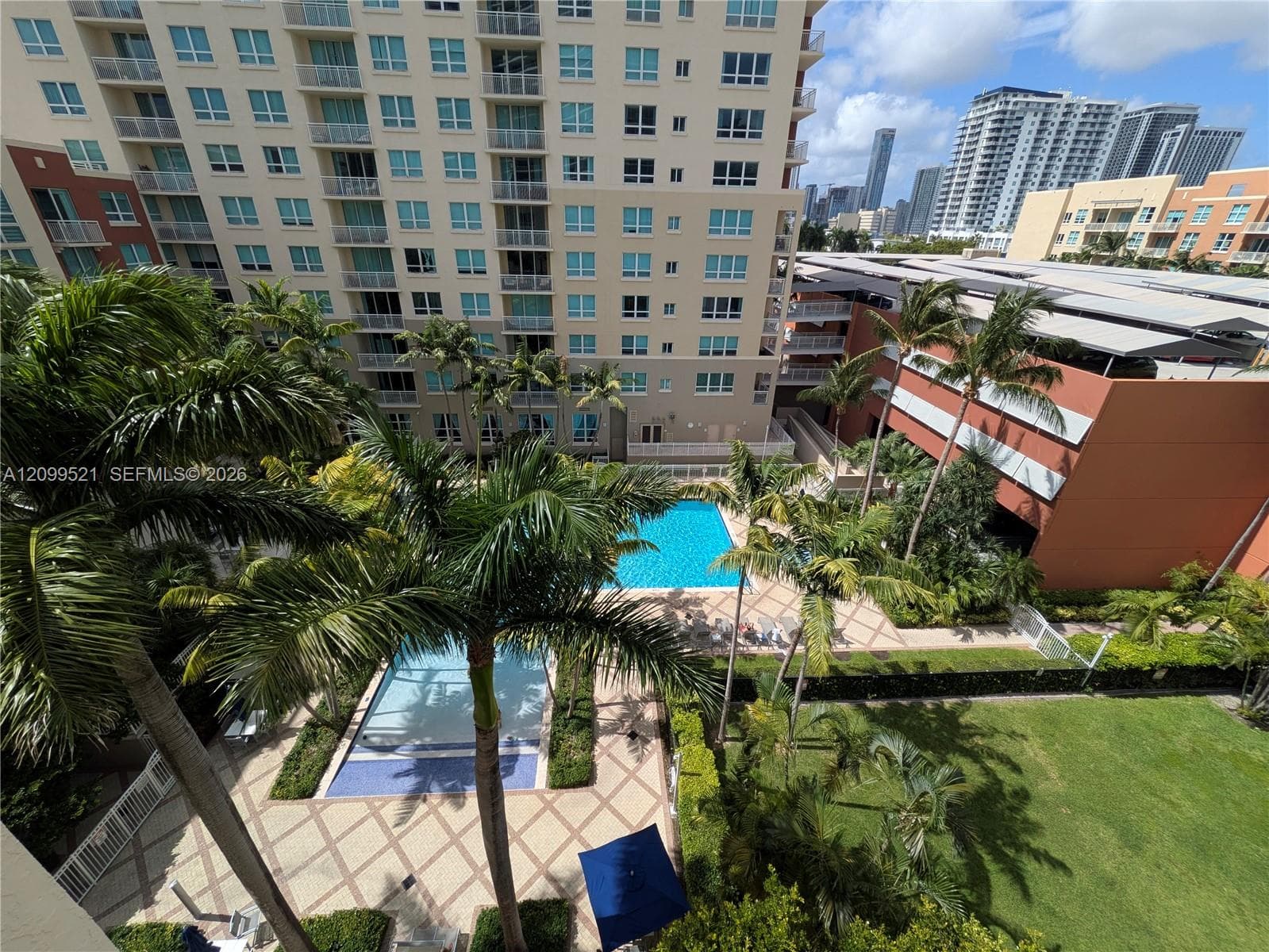 Cite on the Bay East · #627 in Miami - Photo 3