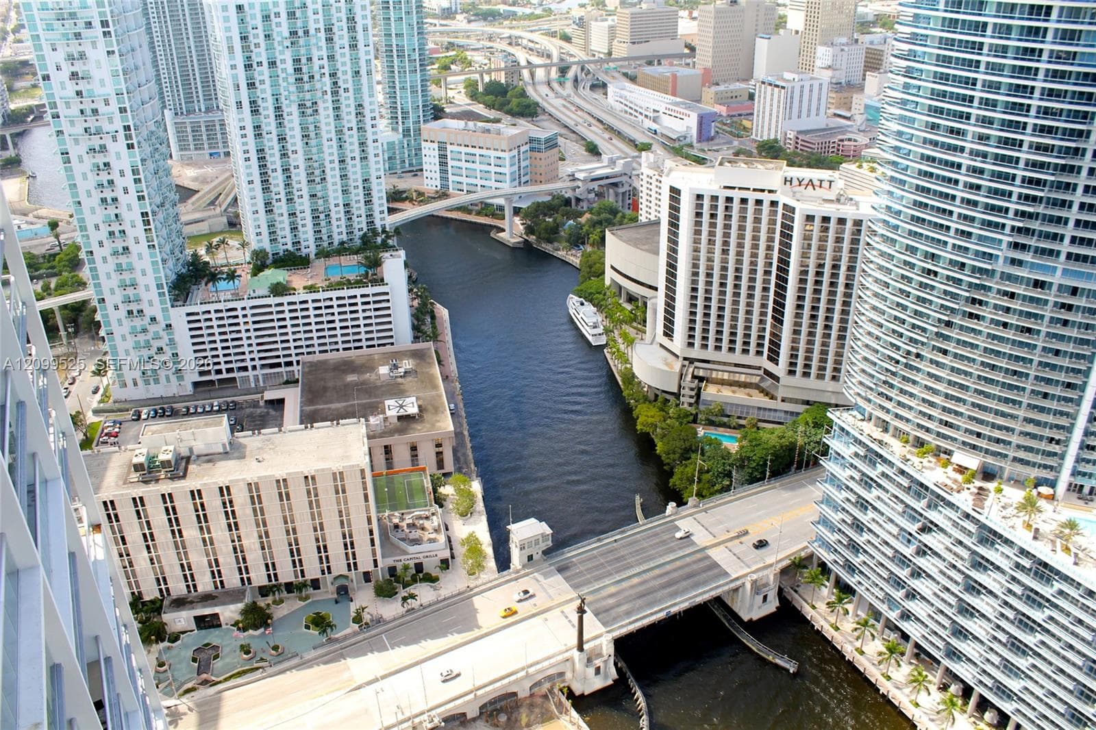Icon Brickell I · #4806 in Miami - Photo 3