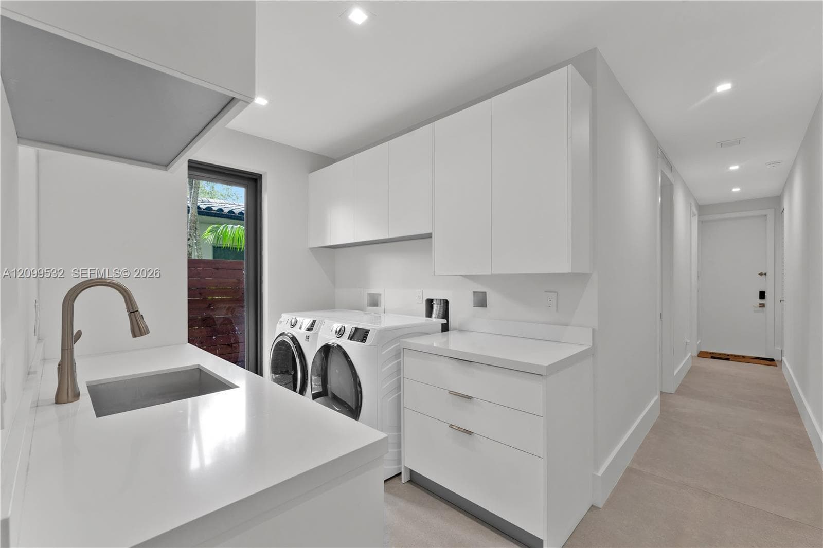10 Samana Dr photo 13