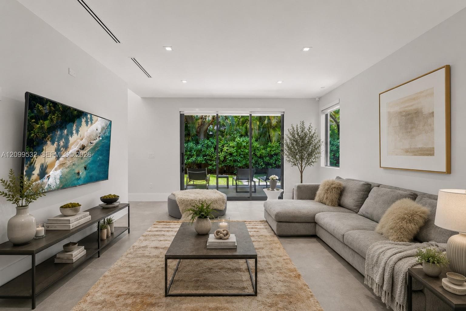 10 Samana Dr photo 9