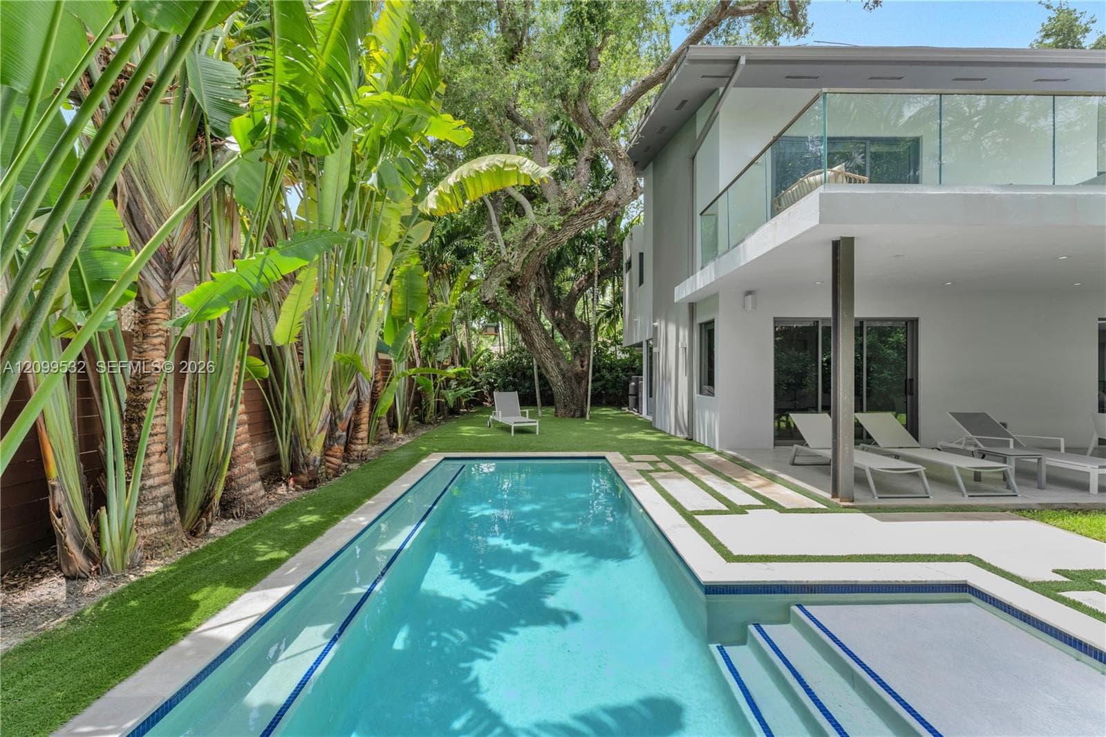 10 Samana Dr photo 19