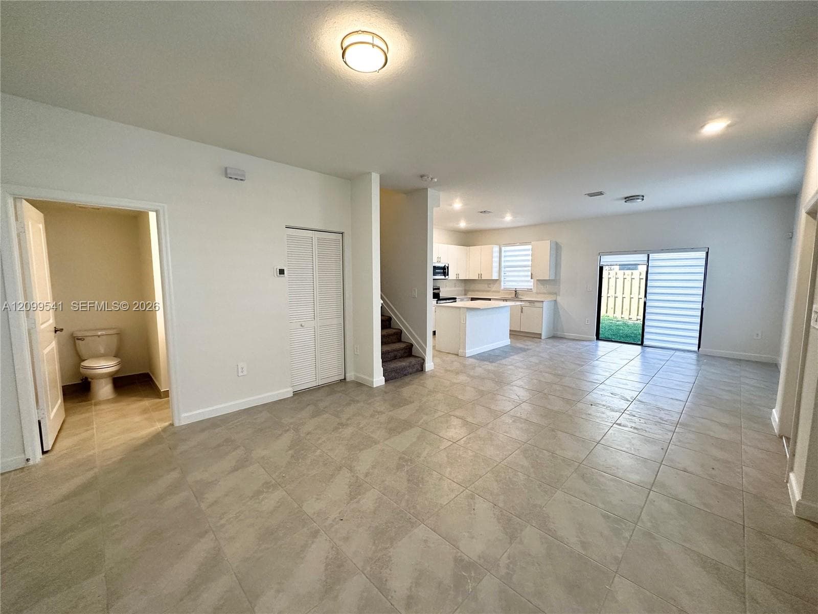 13030 SW 232nd Ter photo 2