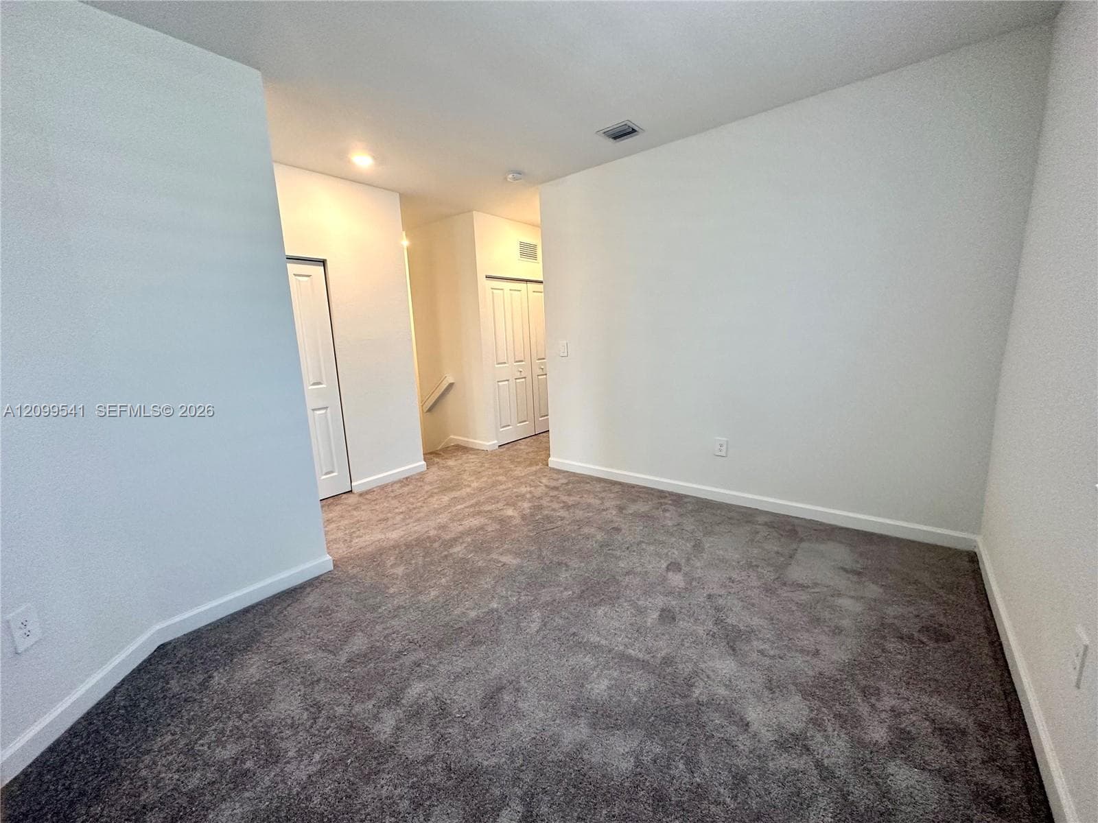 13030 SW 232nd Ter photo 10
