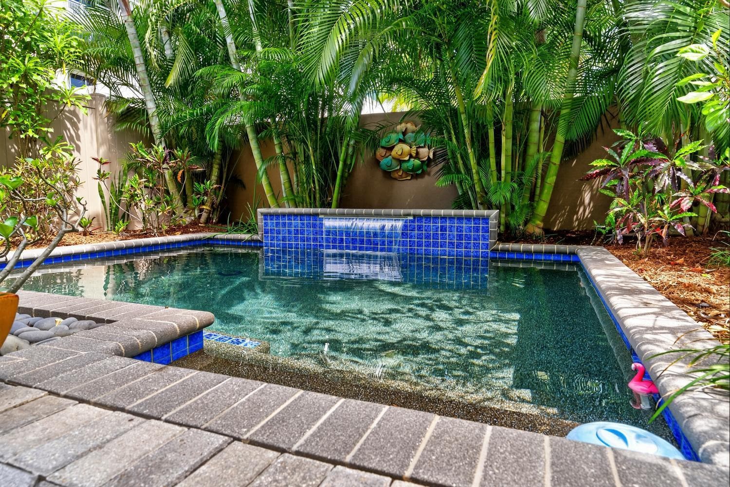 006-014-Pool-1500x1000