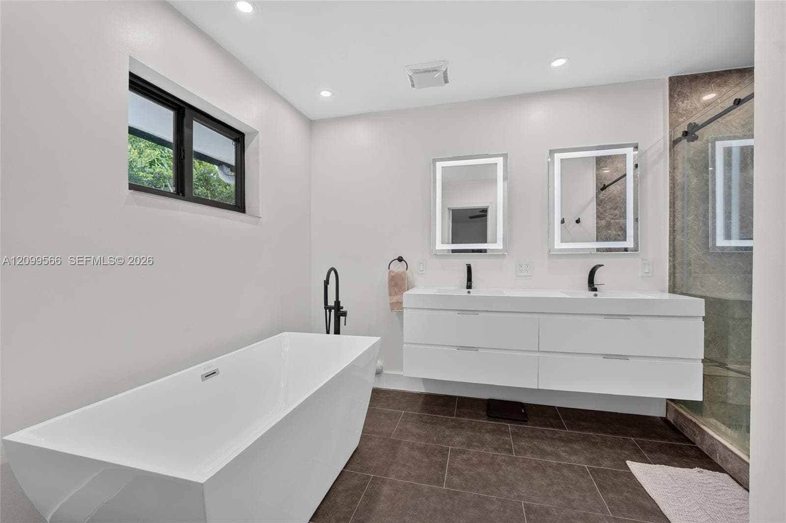 10411 SW 146th Pl photo 35