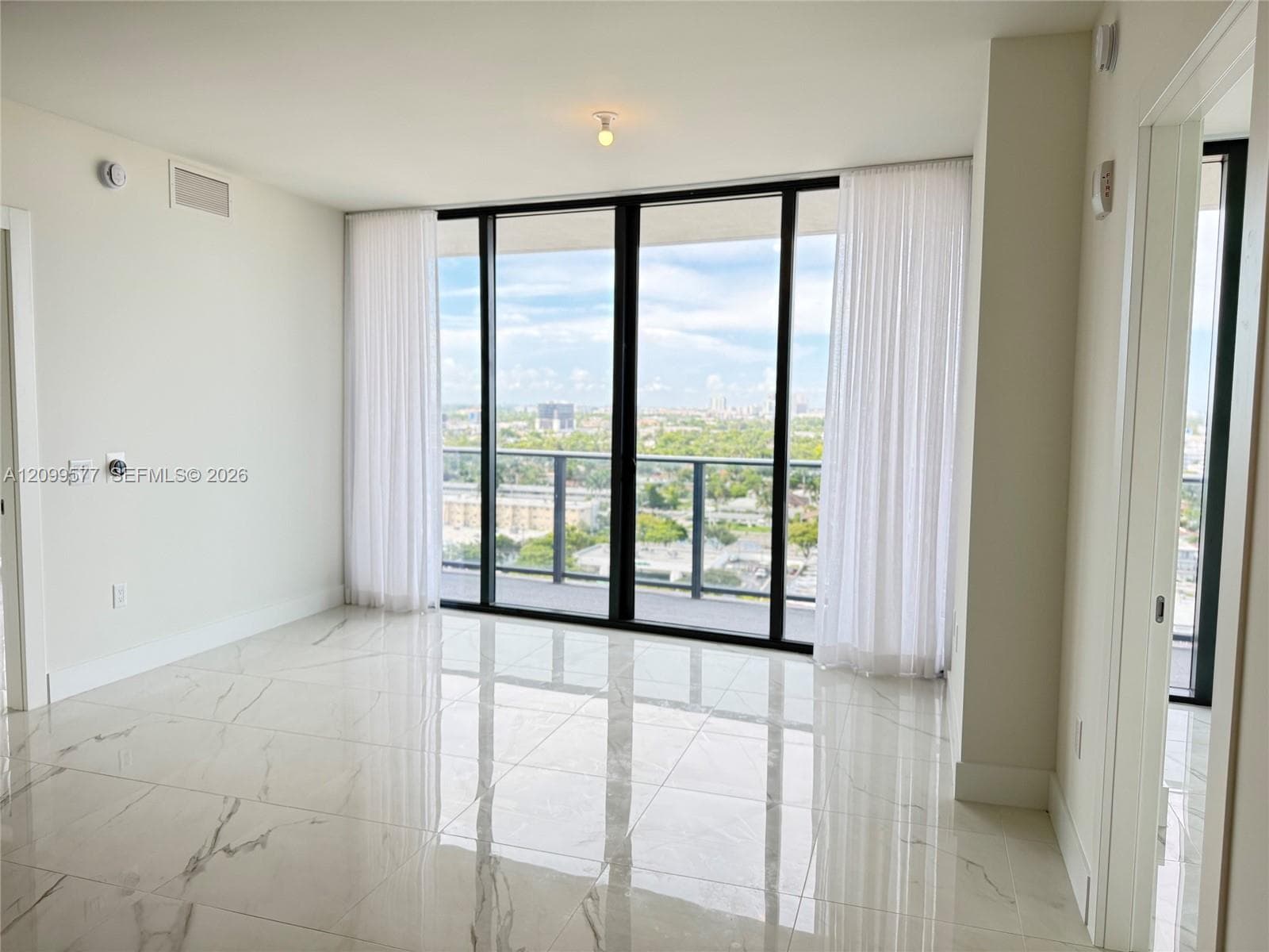 Oasis Hallandale · #1407 in Hallandale Beach - Photo 3