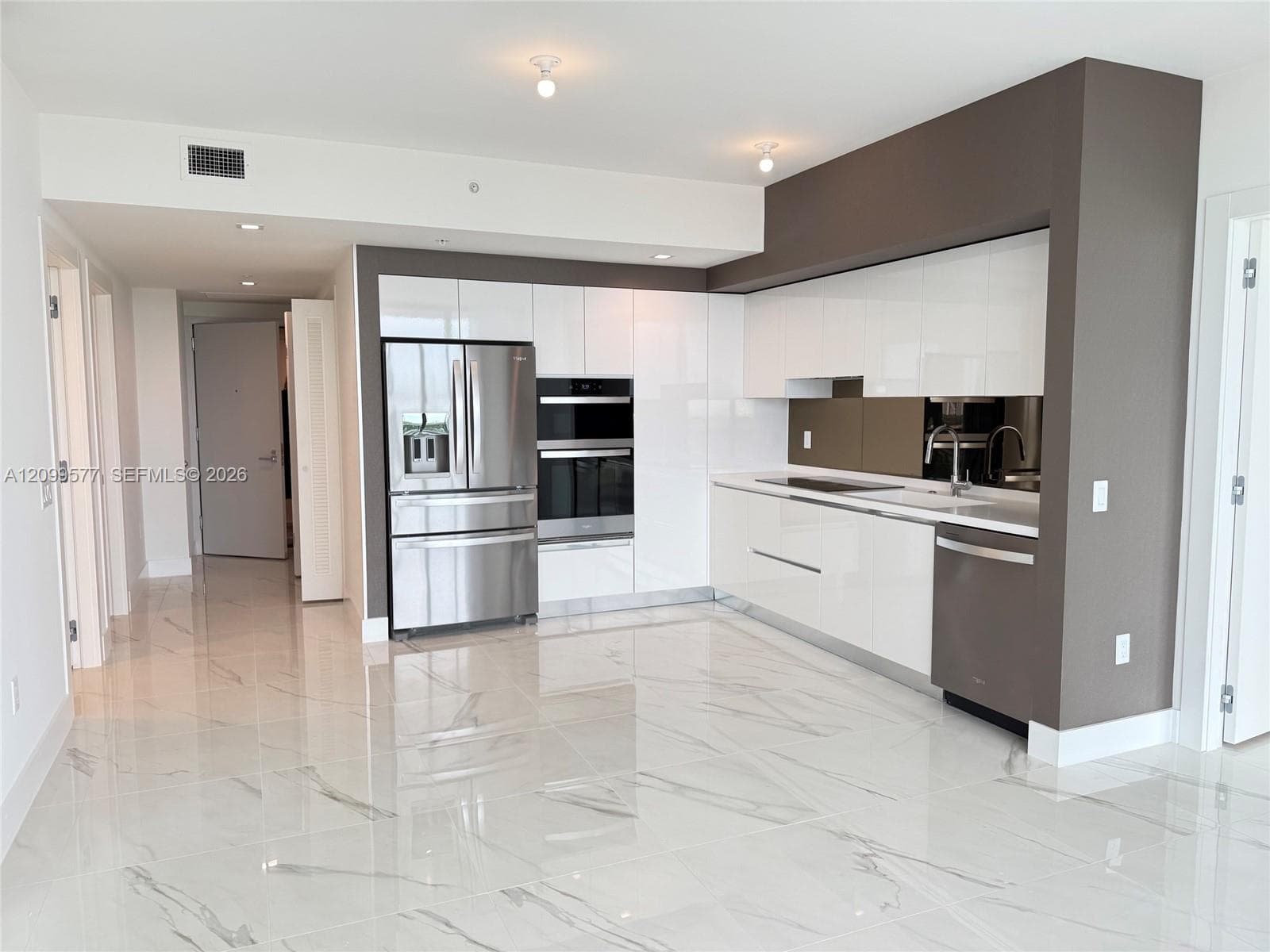 Oasis Hallandale · #1407 in Hallandale Beach - Photo 5
