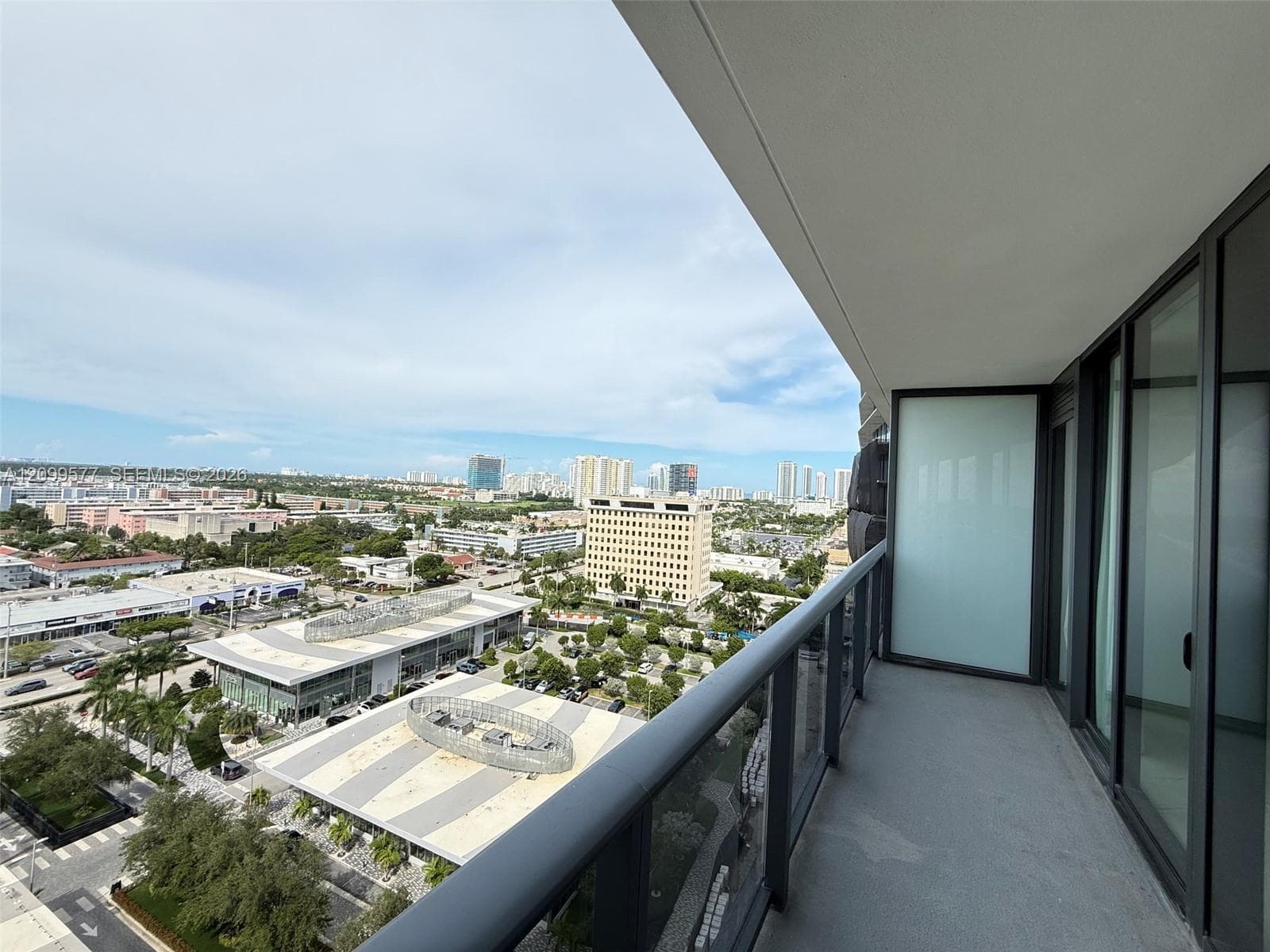 Oasis Hallandale · #1407 in Hallandale Beach - Photo 15