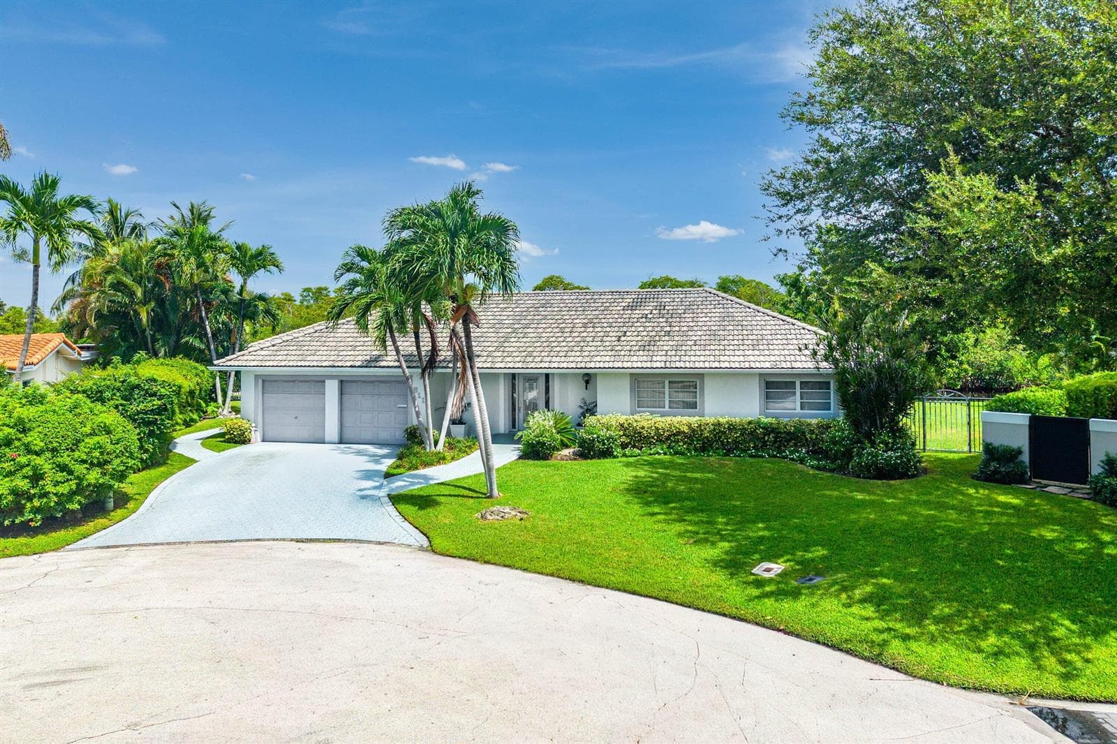 023-611PhillipsDrive-BocaRaton-FL-33432-