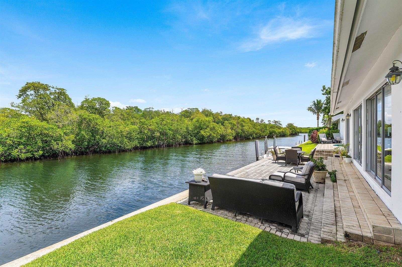 011-611PhillipsDrive-BocaRaton-FL-33432-