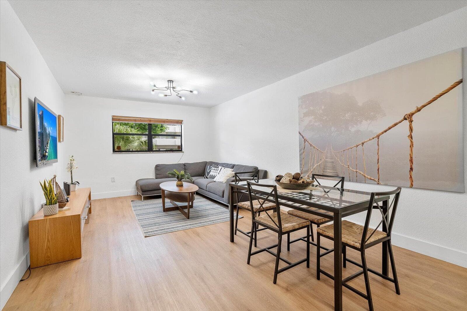 02-3522 NE 166th St #6_4
