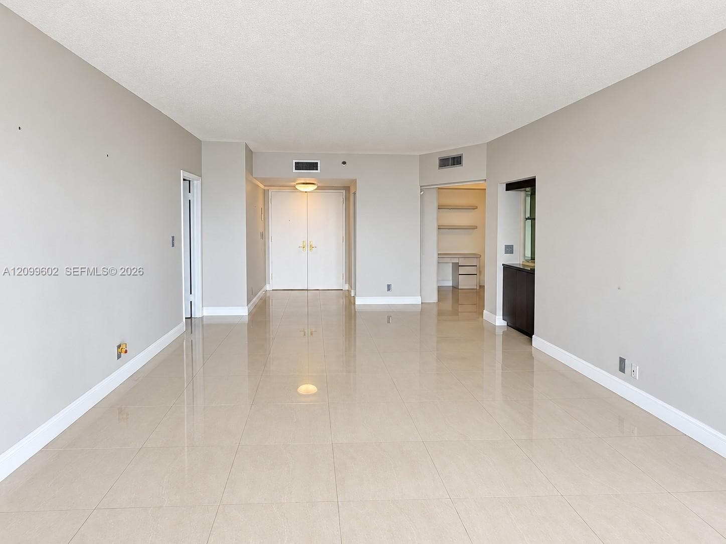 Hamptons West · #809 in Aventura - Photo 7