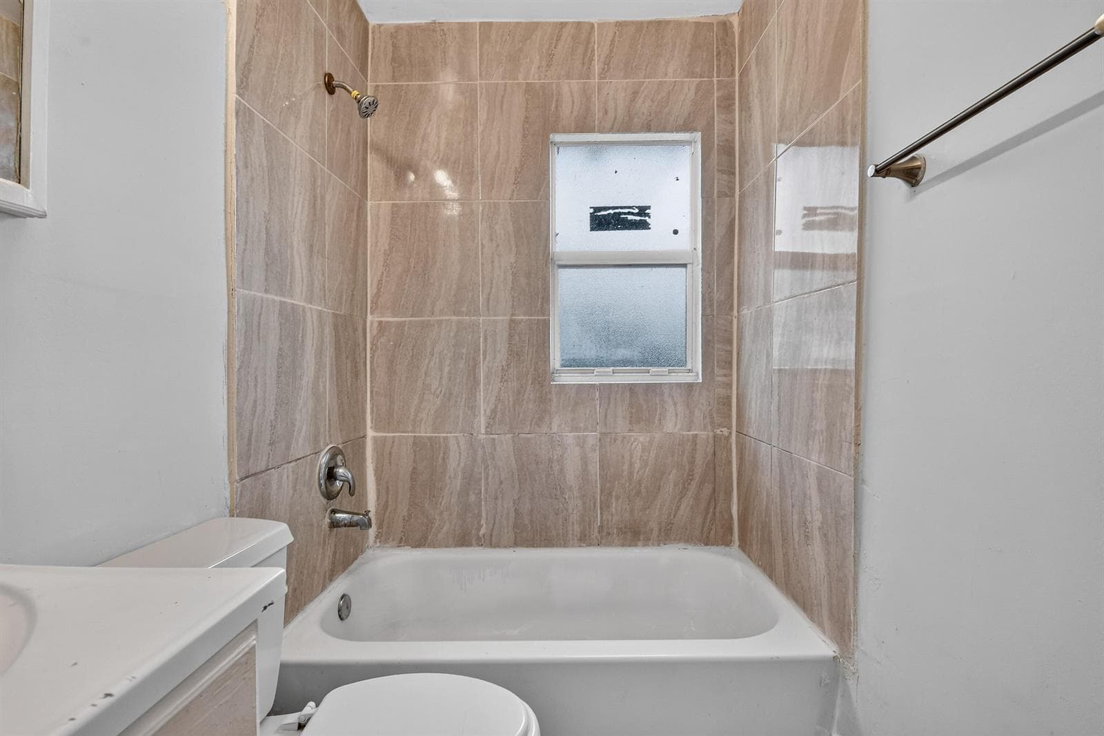 8857thStreet(43)