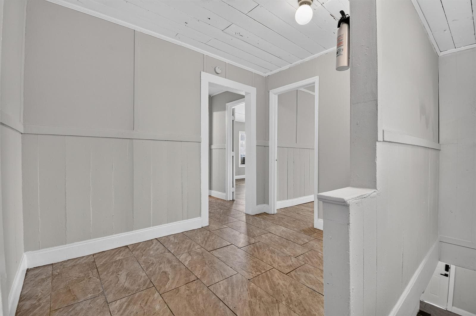 8857thStreet(35)