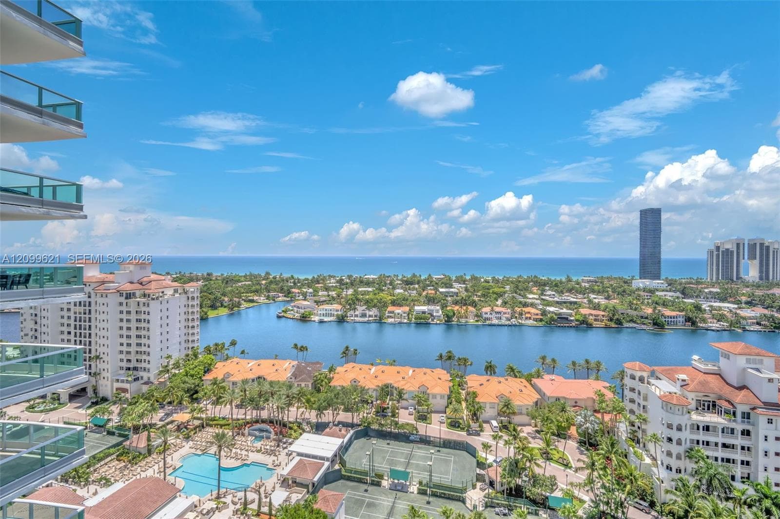 Porto Vita South · #2204 in Aventura - Photo 43
