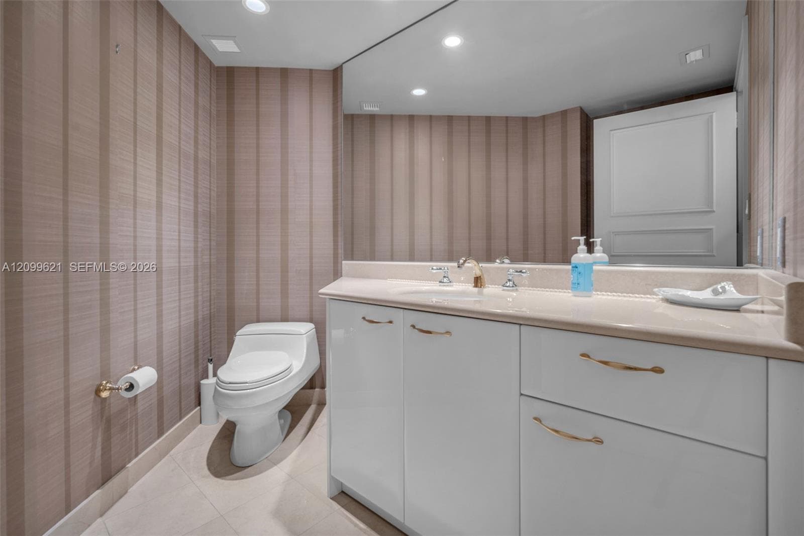 Porto Vita South · #2204 in Aventura - Photo 10