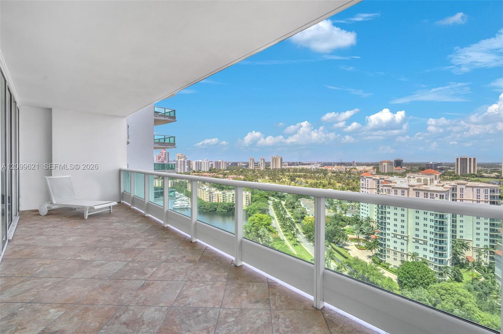 Porto Vita South · #2204 in Aventura - Photo 55