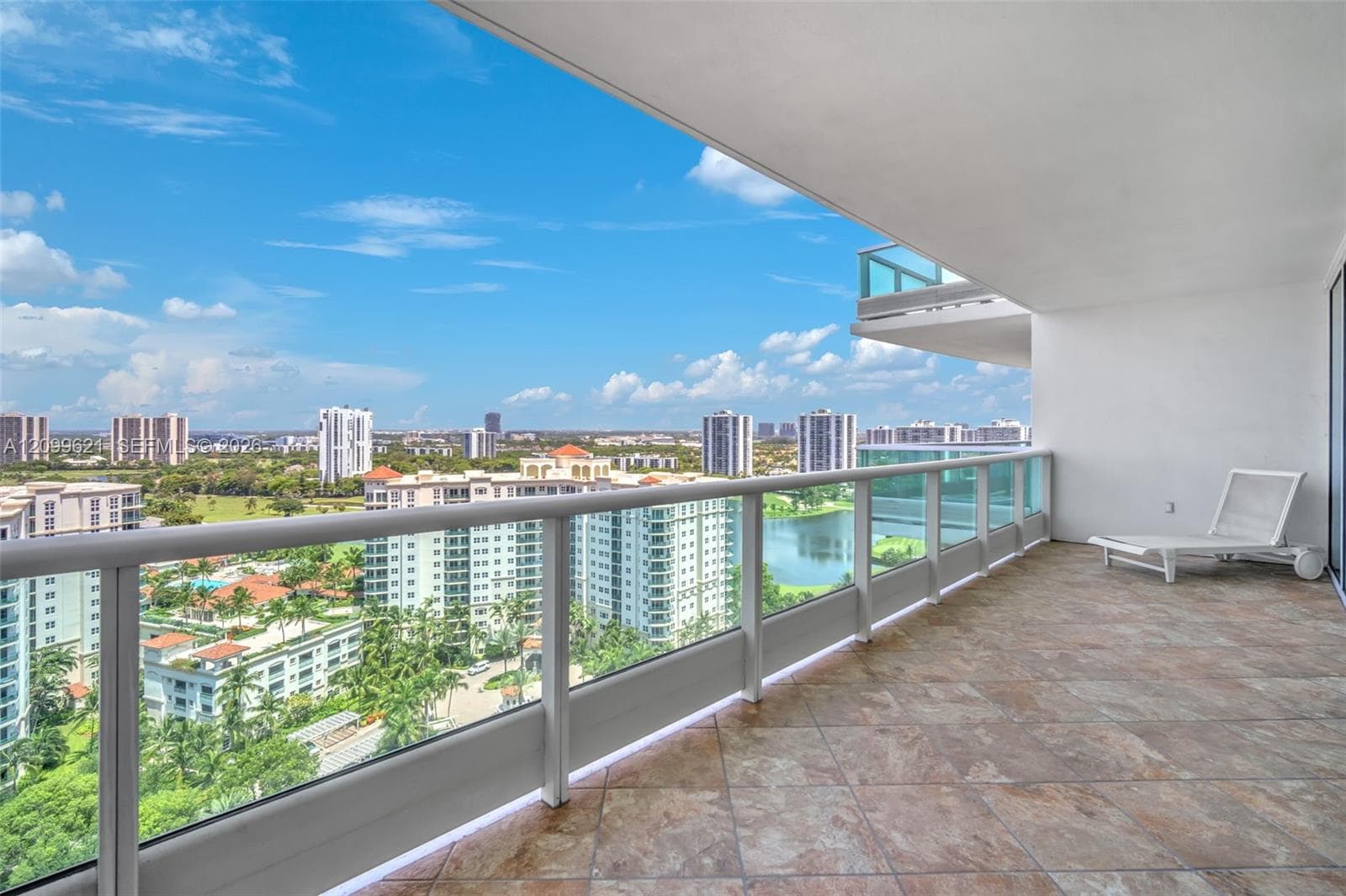 Porto Vita South · #2204 in Aventura - Photo 54